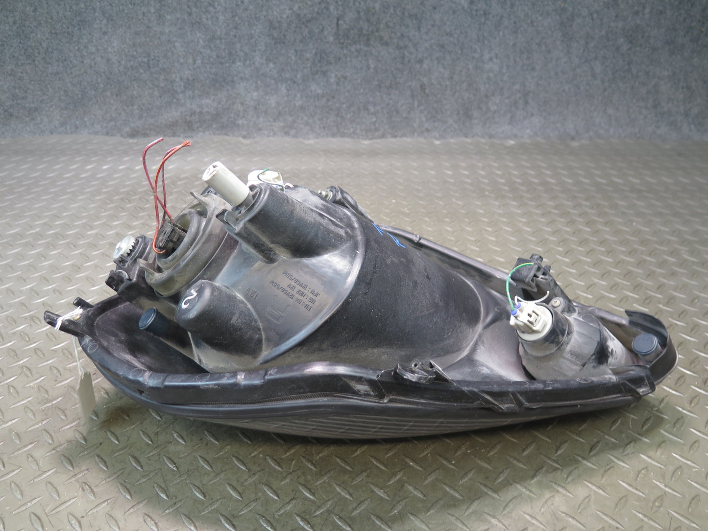 00-02 Toyota MR2 Spyder ZZW30L Front Right Halogen Headlight Lamp OEM