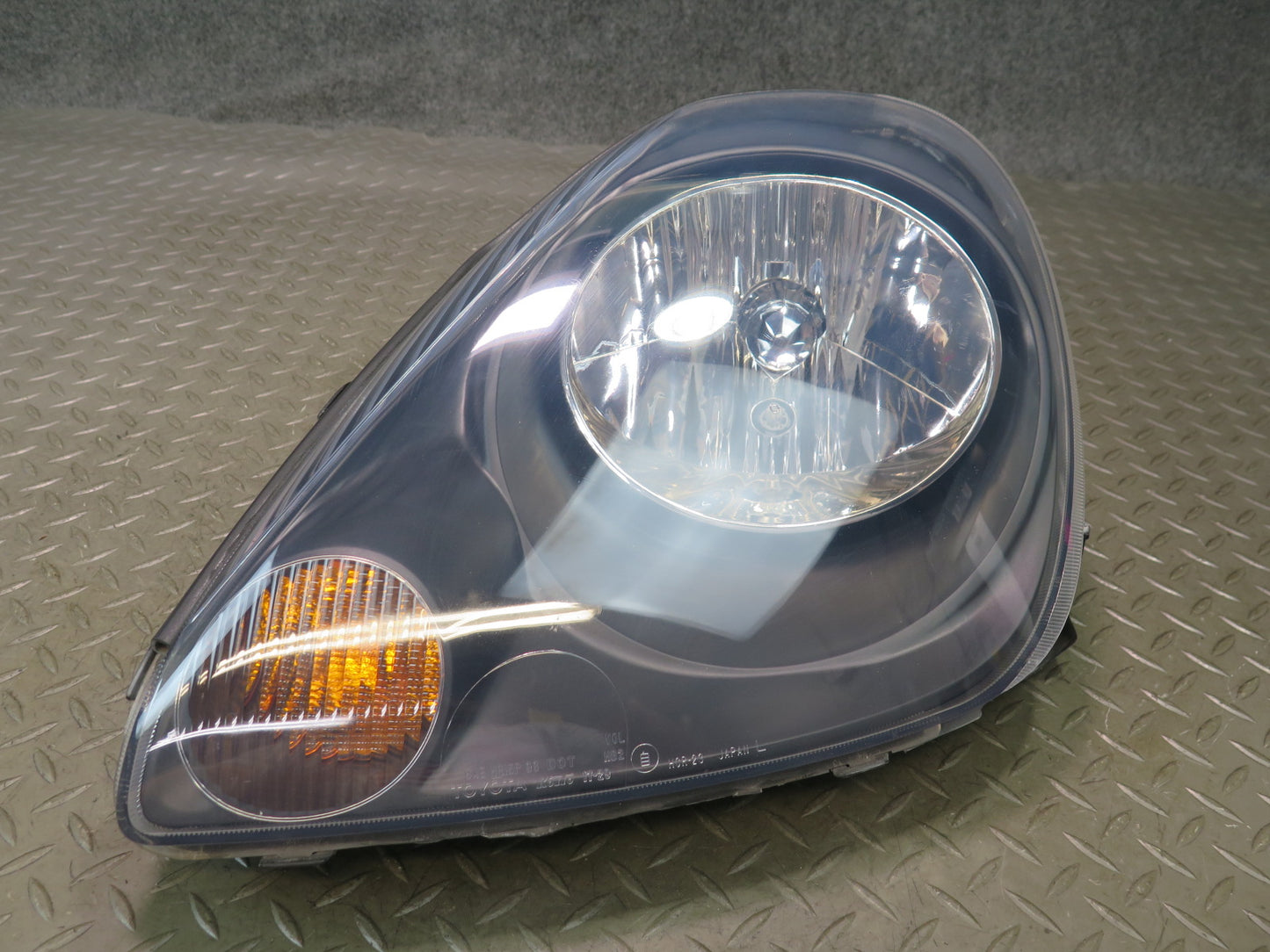 00-02 Toyota MR2 Spyder ZZW30L Front Left Halogen Headlight Lamp OEM