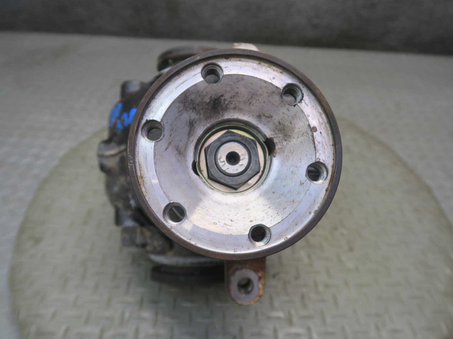 01-06 BMW E46 330i 330Ci A/T Rear Differential Carrier 3.38 Ratio 7505393 OEM