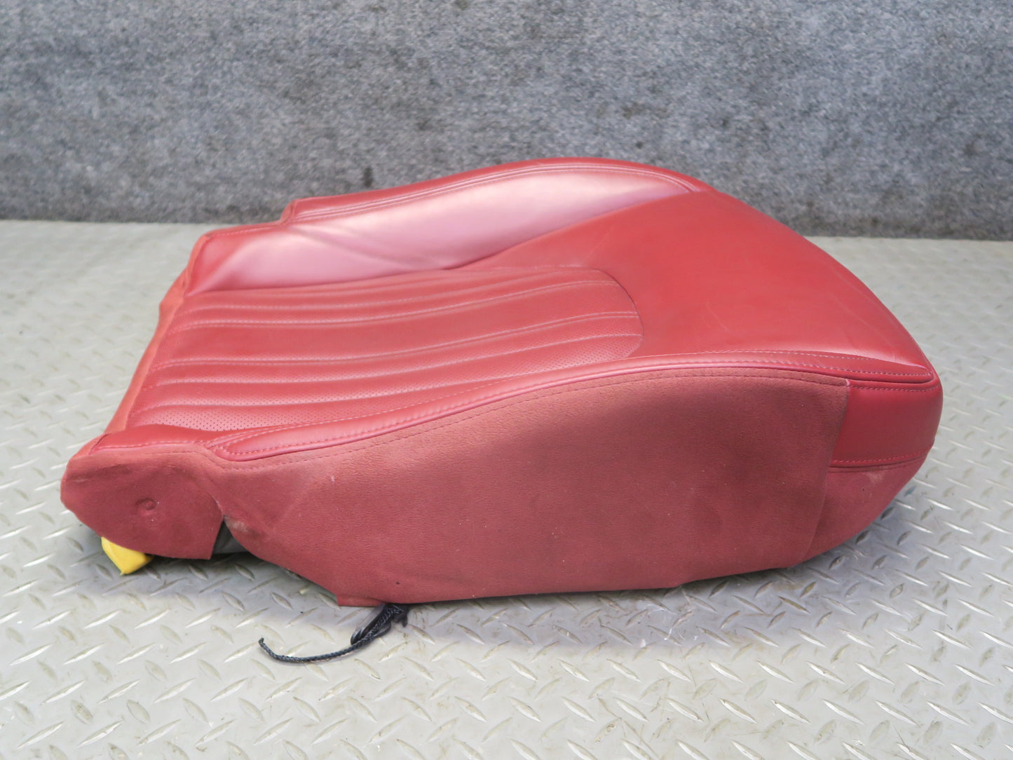 2014-2017 Maserati Ghibli M157 Front Right Seat Lower Leather Cushion