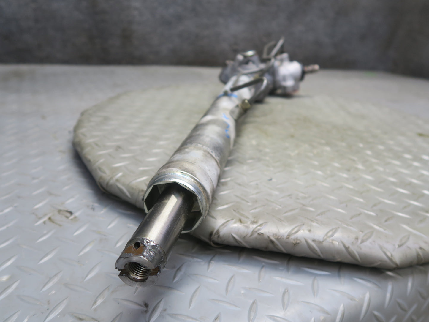 02-10 Lexus UZZ40L SC430 Power Steering Rack AND Pinion 122k Miles OEM