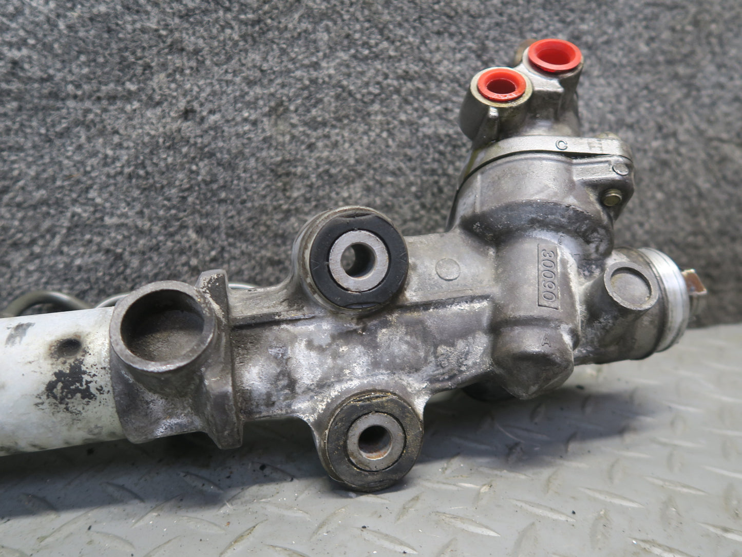 02-10 Lexus UZZ40L SC430 Power Steering Rack AND Pinion 122k Miles OEM