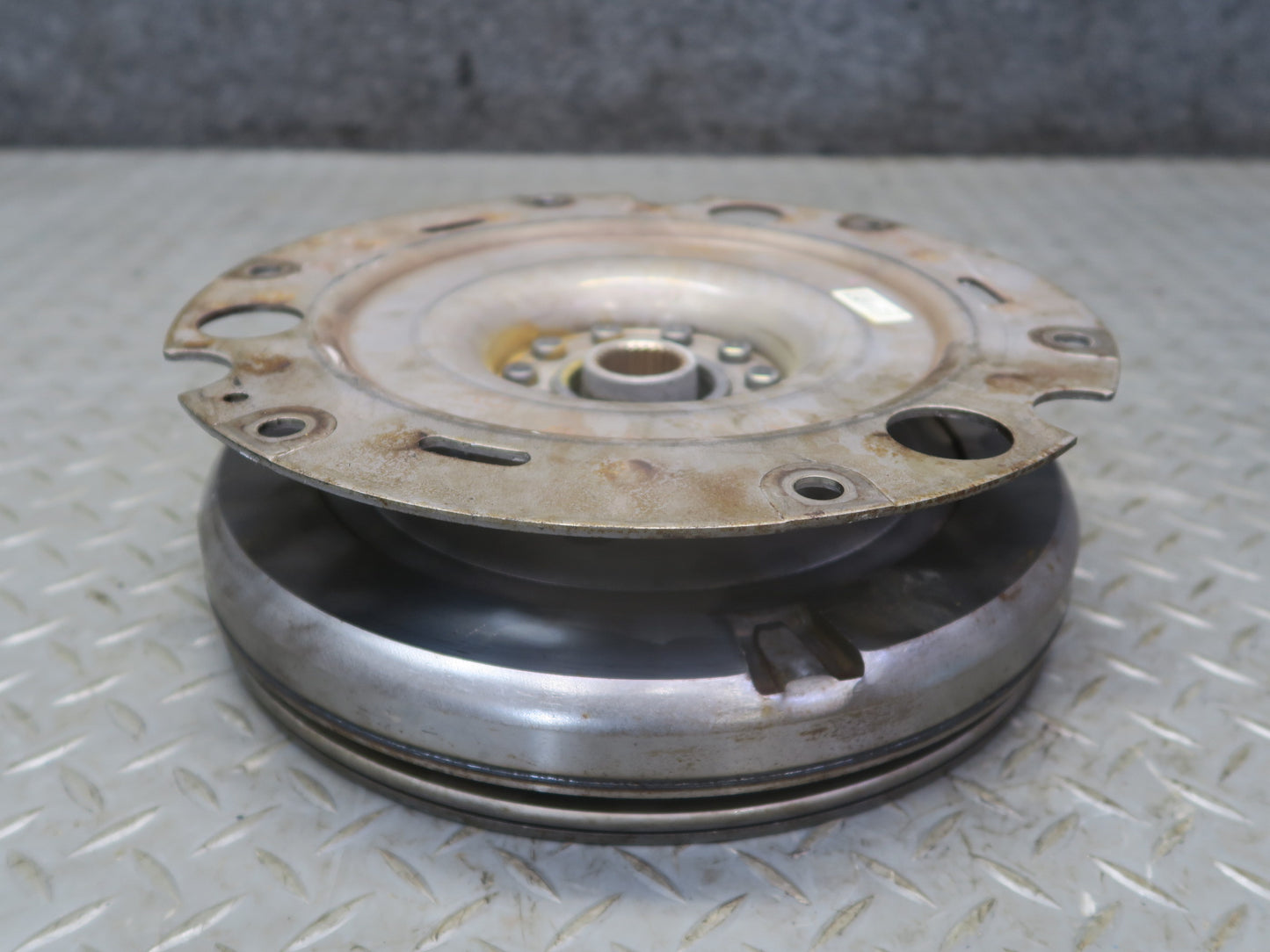 13-15 Audi RS5 8F7 4.2L V8 Auto Transmission Dual Mass Flywheel 0B5105317G OEM