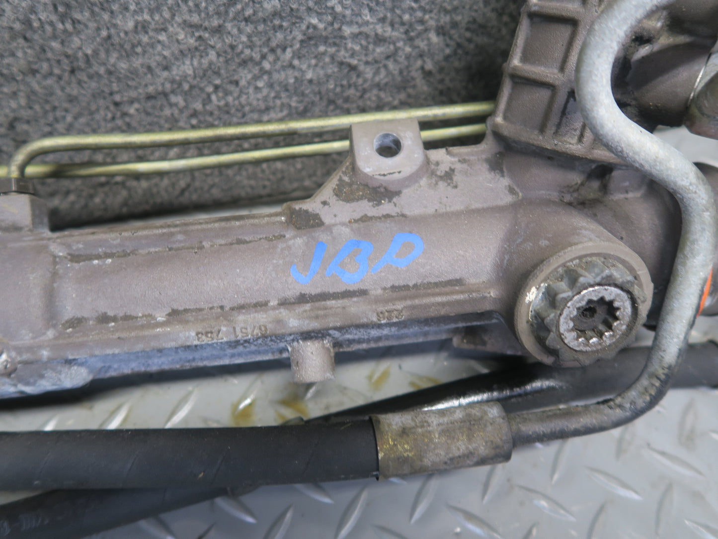02-06 BMW E46 330Ci 330i Power Steering Rack & Pinion Yellow TAG 6757650 OEM