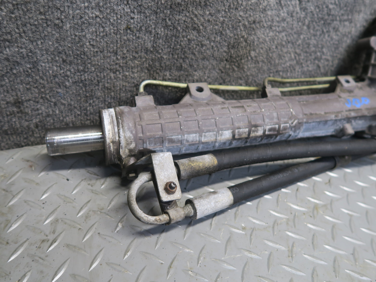 02-06 BMW E46 330Ci 330i Power Steering Rack & Pinion Yellow TAG 6757650 OEM