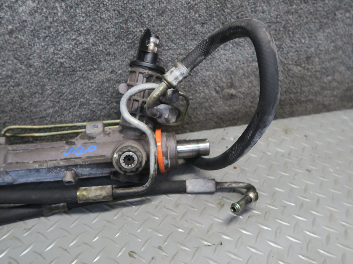 02-06 BMW E46 330Ci 330i Power Steering Rack & Pinion Yellow TAG 6757650 OEM