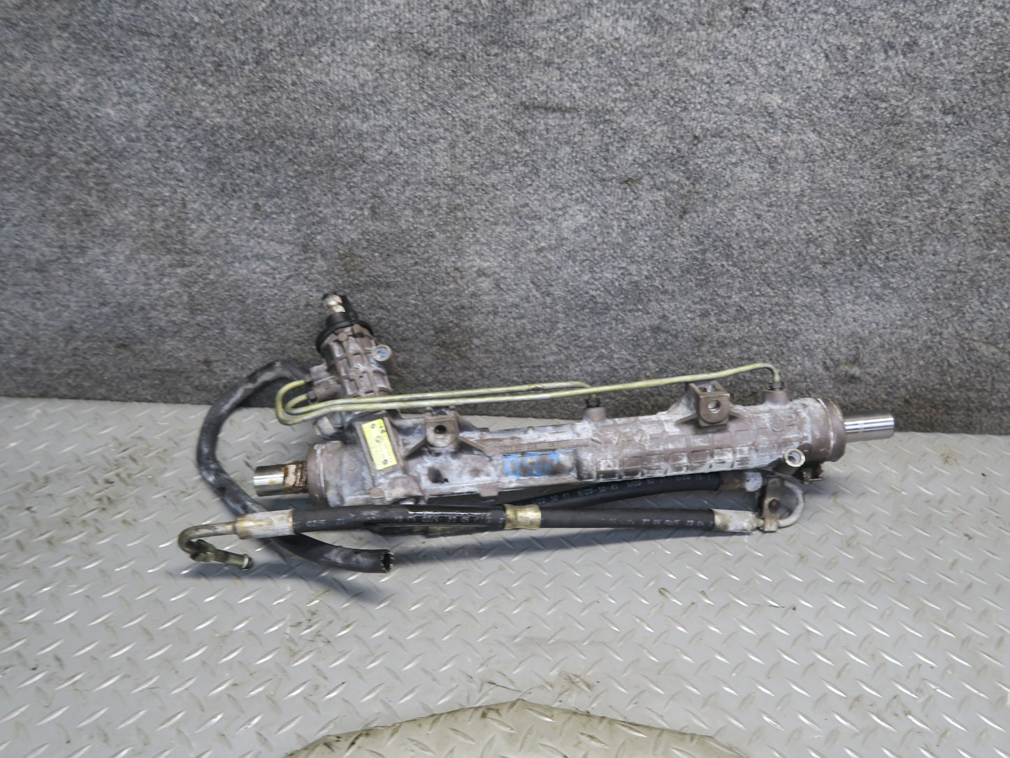 02-06 BMW E46 330Ci 330i Power Steering Rack & Pinion Yellow TAG 6757650 OEM