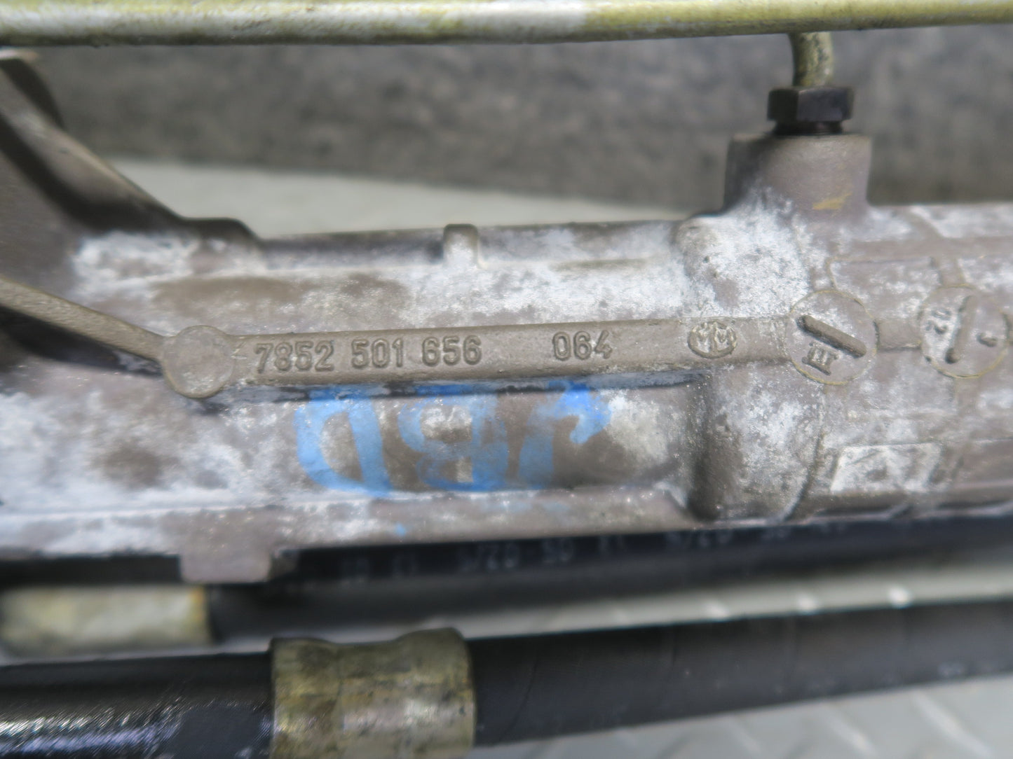 02-06 BMW E46 330Ci 330i Power Steering Rack & Pinion Yellow TAG 6757650 OEM