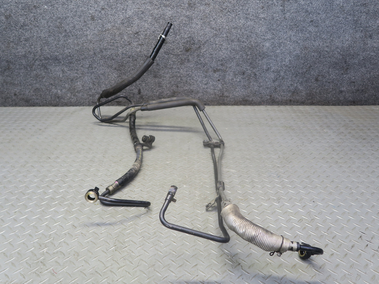 02-10 Lexus UZZ40L SC430 Power Steering Pressure Line Hose Pipe Set OEM
