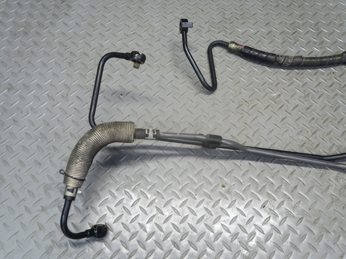 02-10 Lexus UZZ40L SC430 Power Steering Pressure Line Hose Pipe Set OEM