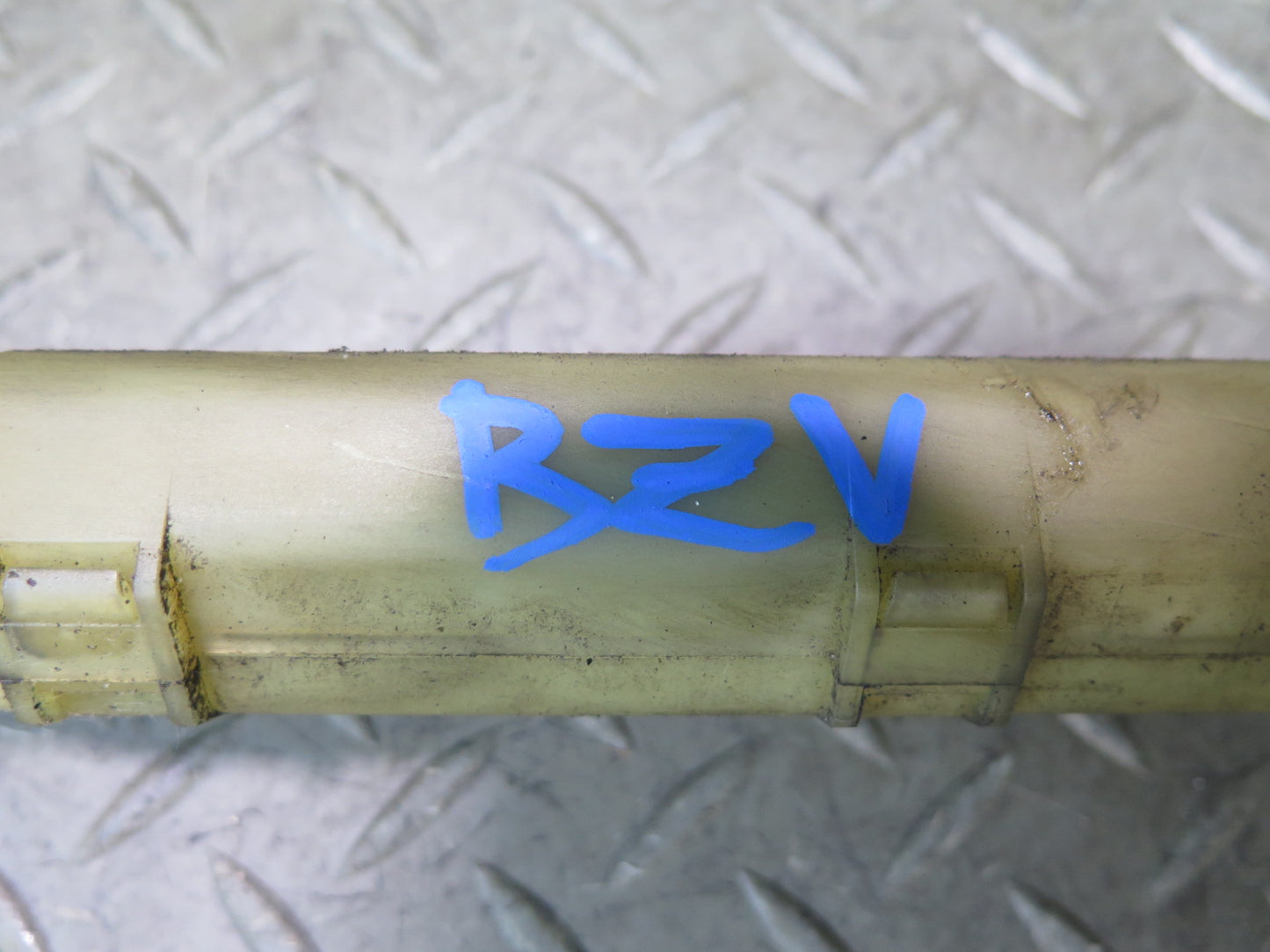 03-08 BMW E85 Z4 2.5L 3.0L Steering Column U Joint Linkage Shaft OEM