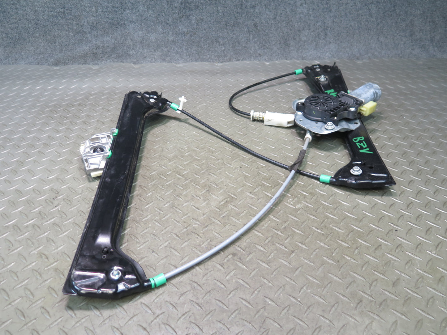 03-08 BMW E86 E85 Z4 Right Passenger Door Window Regulator w Motor OEM