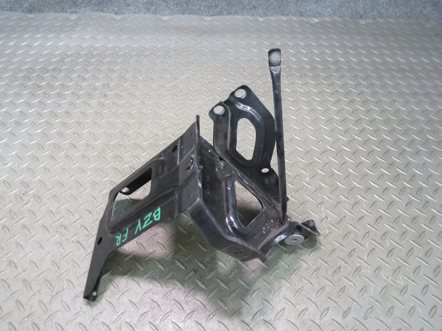 03-08 BMW E85 Z4 Front Right Headlight Support Bracket OEM