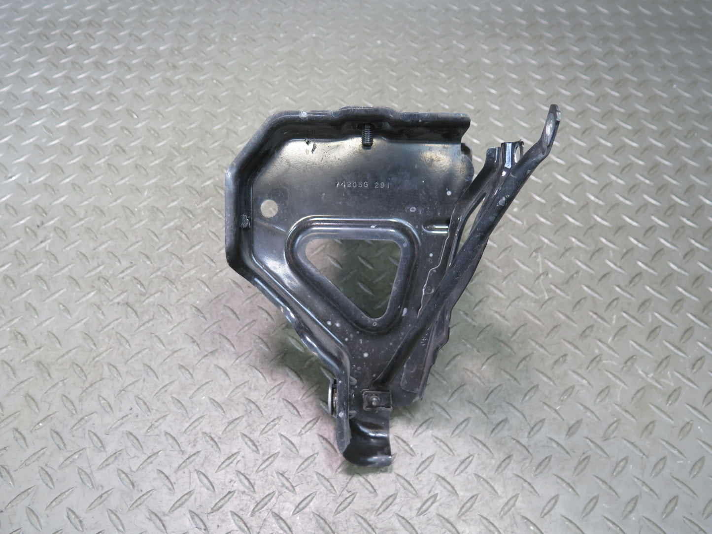 03-08 BMW E85 Z4 Front Right Headlight Support Bracket OEM