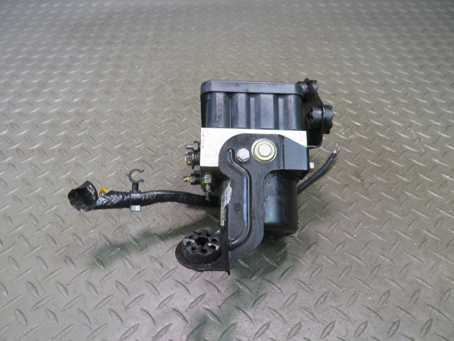 03-05 BMW E85 Z4 3.0L RWD Anti Lock Brake ABS DSC Pump Module 66K 6764088 OEM