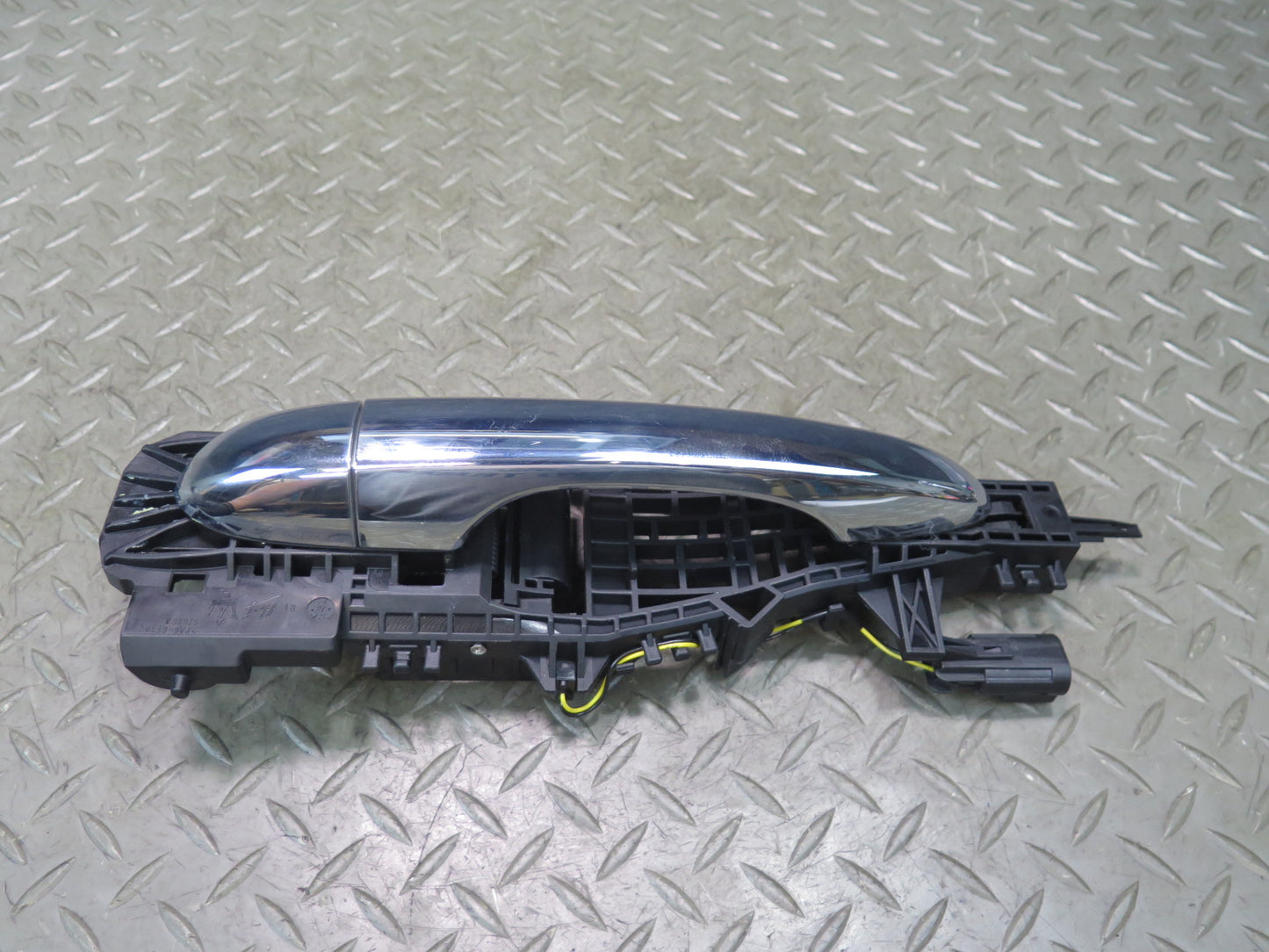 2014-2020 Maserati Ghibli M157 Rear Right Door Exterior Handle