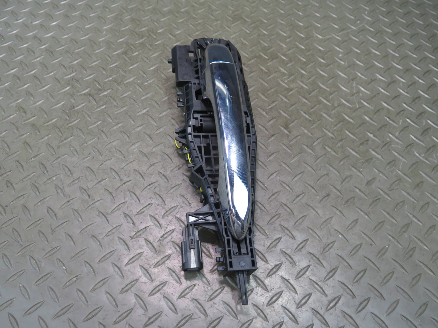 2014-2020 Maserati Ghibli M157 Rear Right Door Exterior Handle