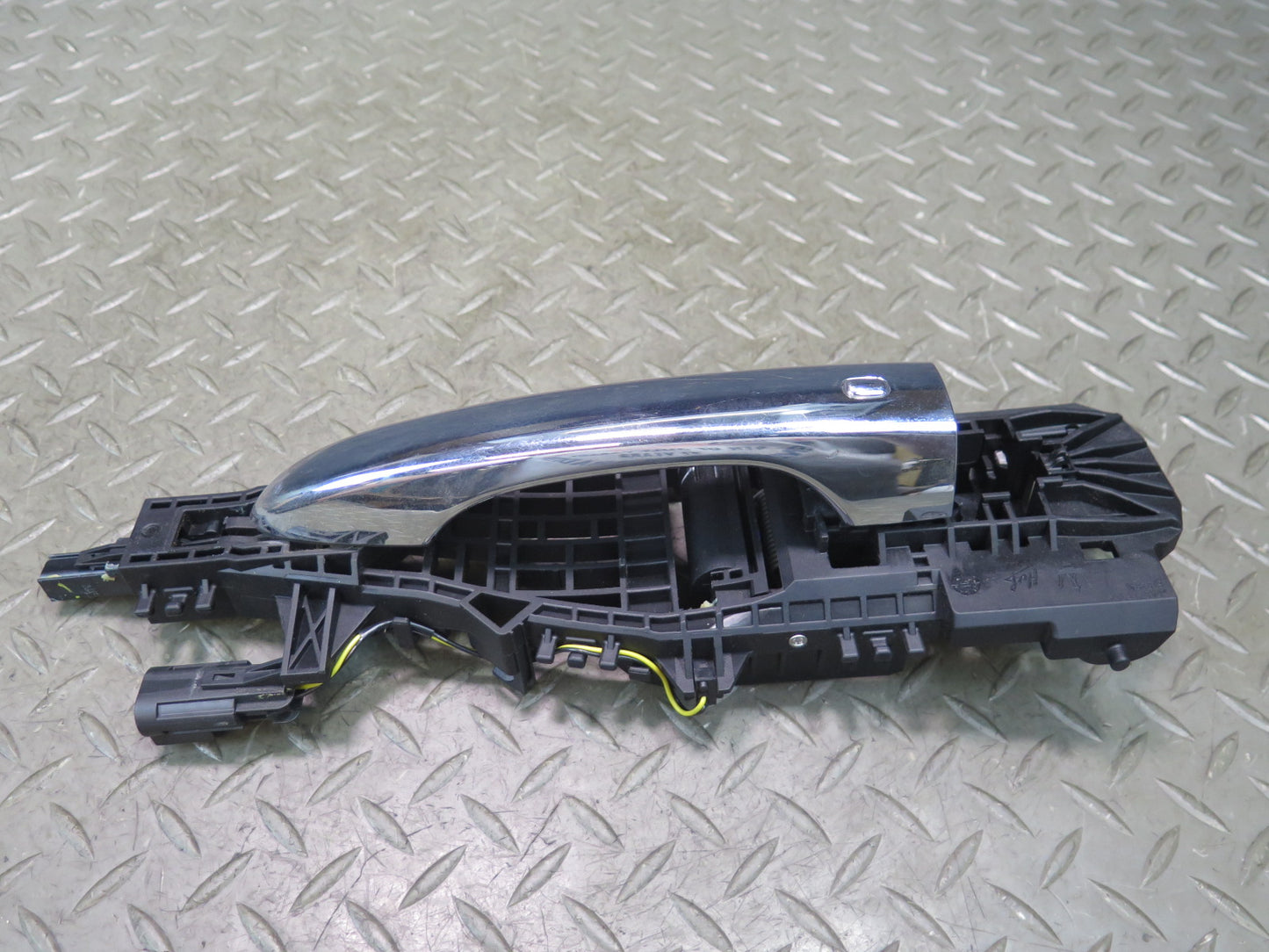 2014-2020 Maserati Ghibli M157 Front Left Door Exterior Handle