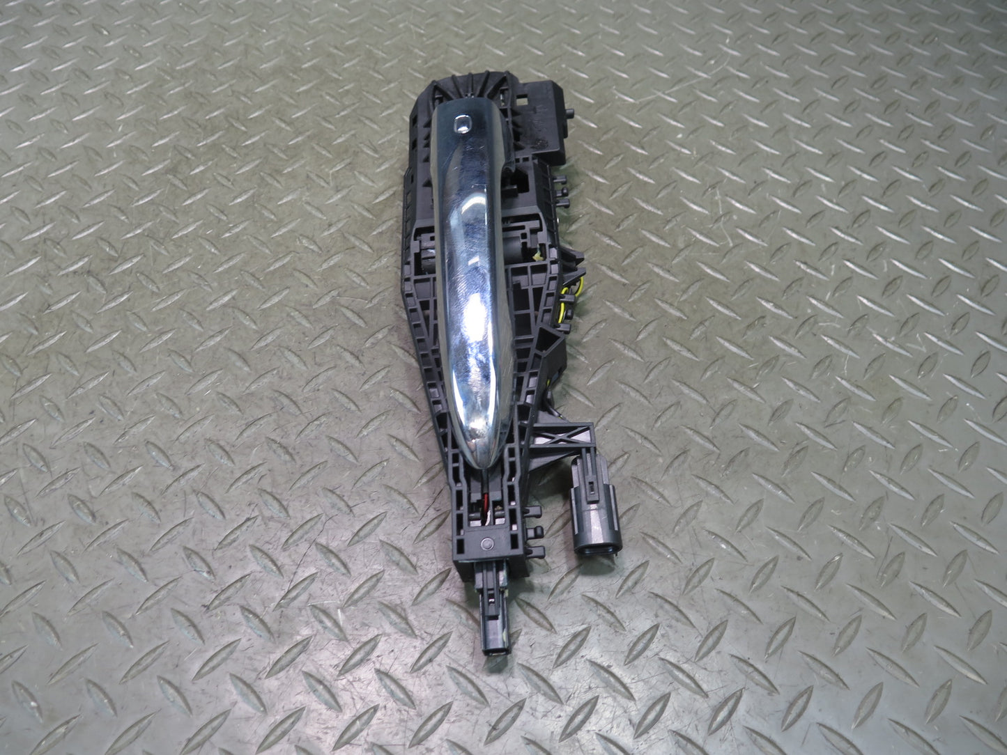 2014-2020 Maserati Ghibli M157 Front Left Door Exterior Handle