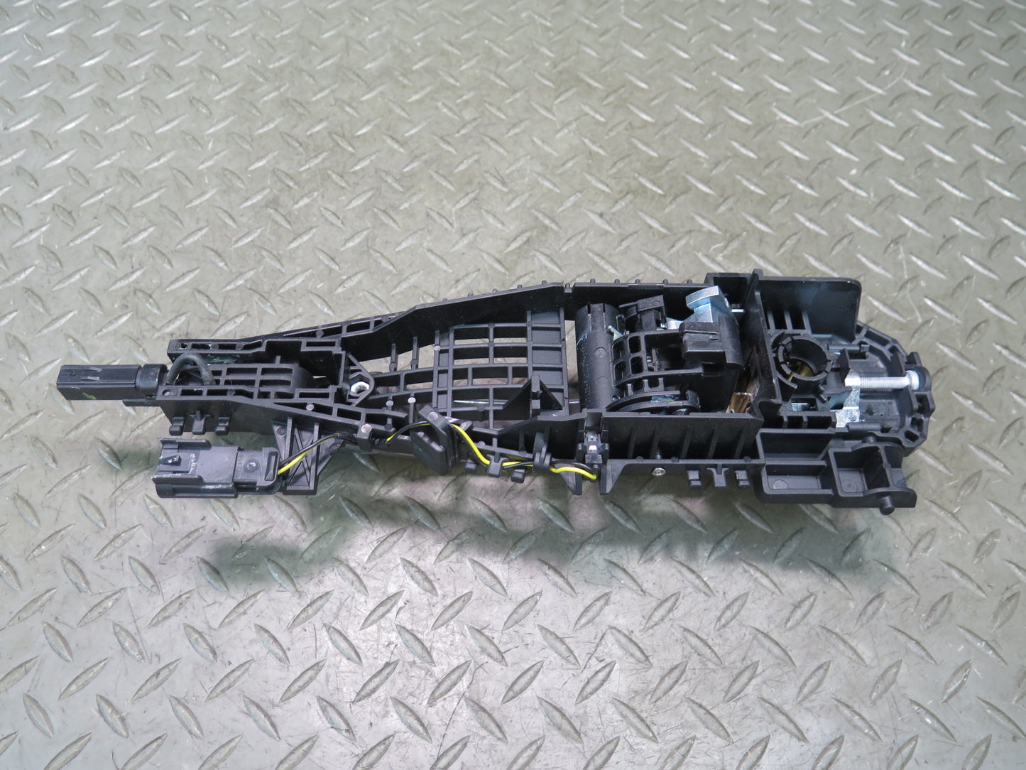 2014-2020 Maserati Ghibli M157 Front Right Door Exterior Handle