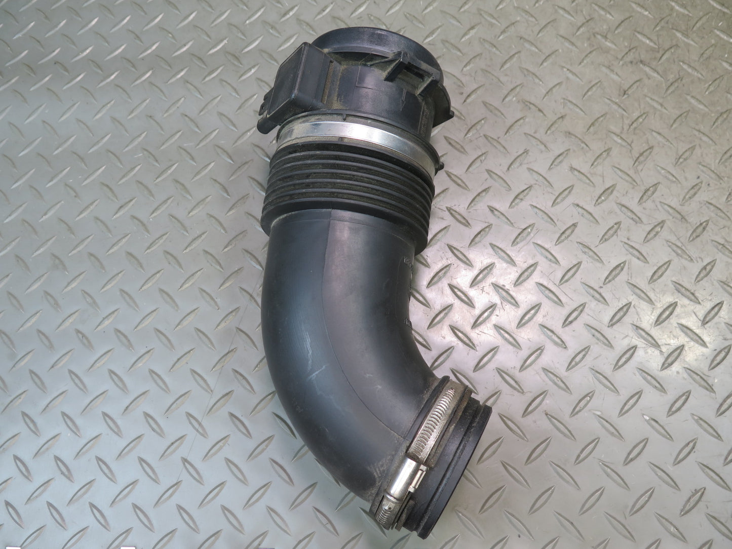 03-05 BMW E85 Z4 M54 3.0L Air Intake Duct Hose Boot Tube w MAF Sensor OEM