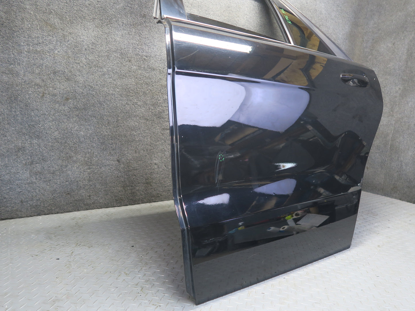 12-15 Mercedes W166 Ml-class Rear Left Door Shell Panel w Glass Window OEM