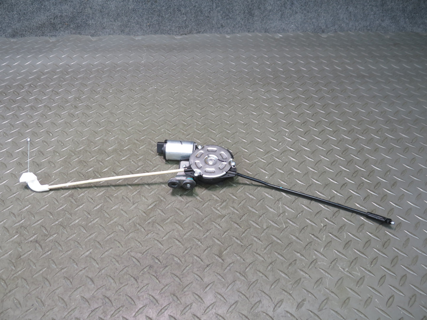 2014-2020 Maserati Ghibli M157 Front Left Seat Adjust Control Motor Set