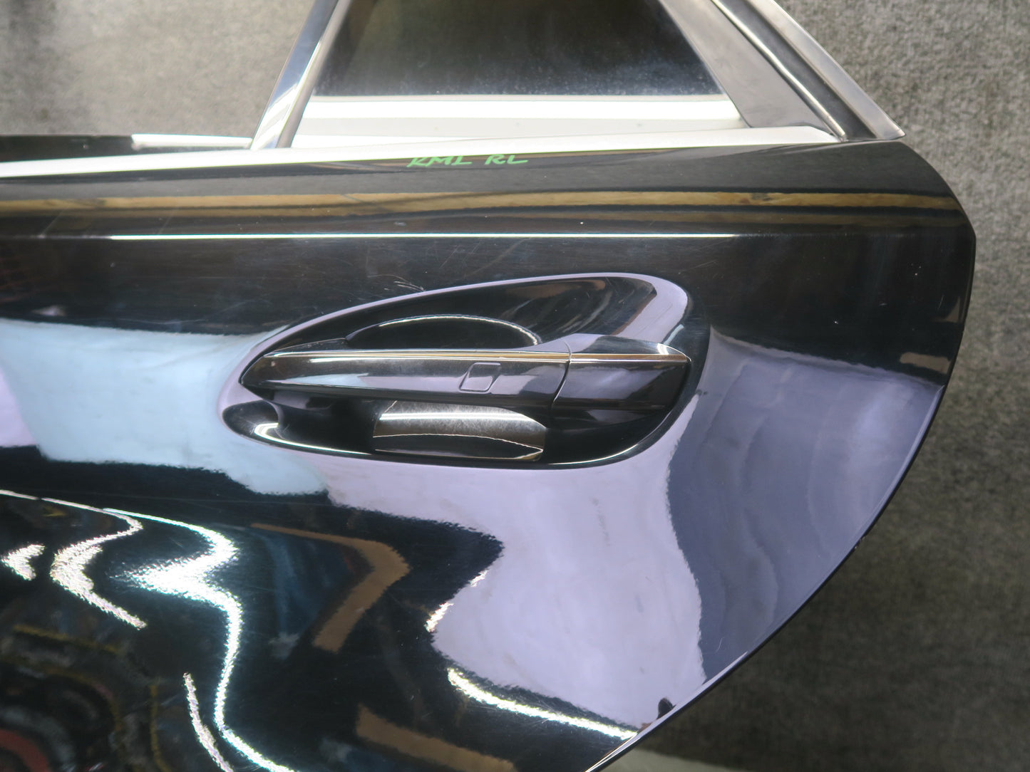 12-15 Mercedes W166 Ml-class Rear Left Door Shell Panel w Glass Window OEM