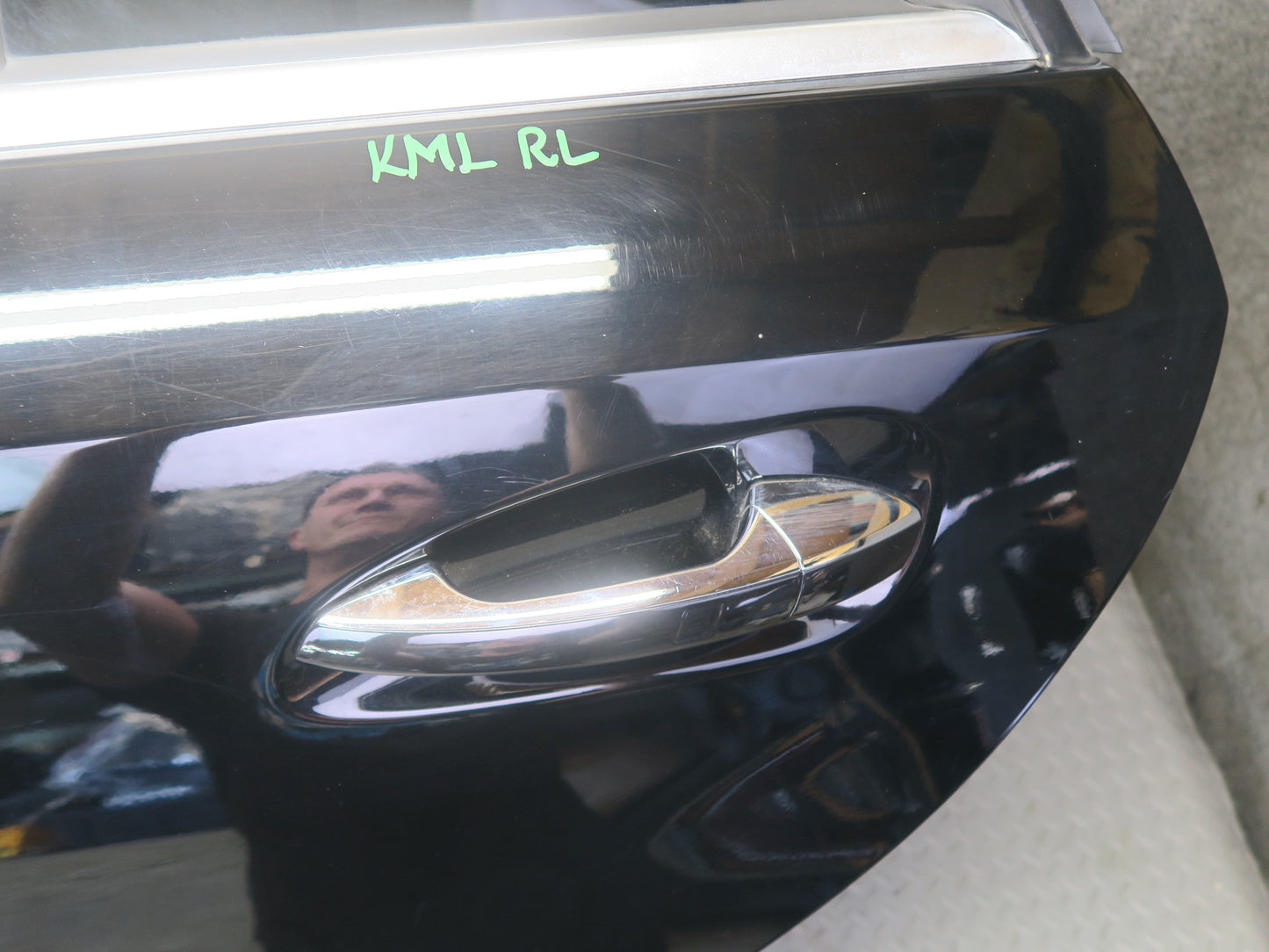 12-15 Mercedes W166 Ml-class Rear Left Door Shell Panel w Glass Window OEM