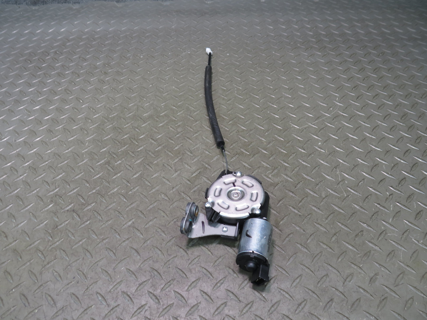 2014-2020 Maserati Ghibli M157 Front Left Seat Adjust Control Motor Set