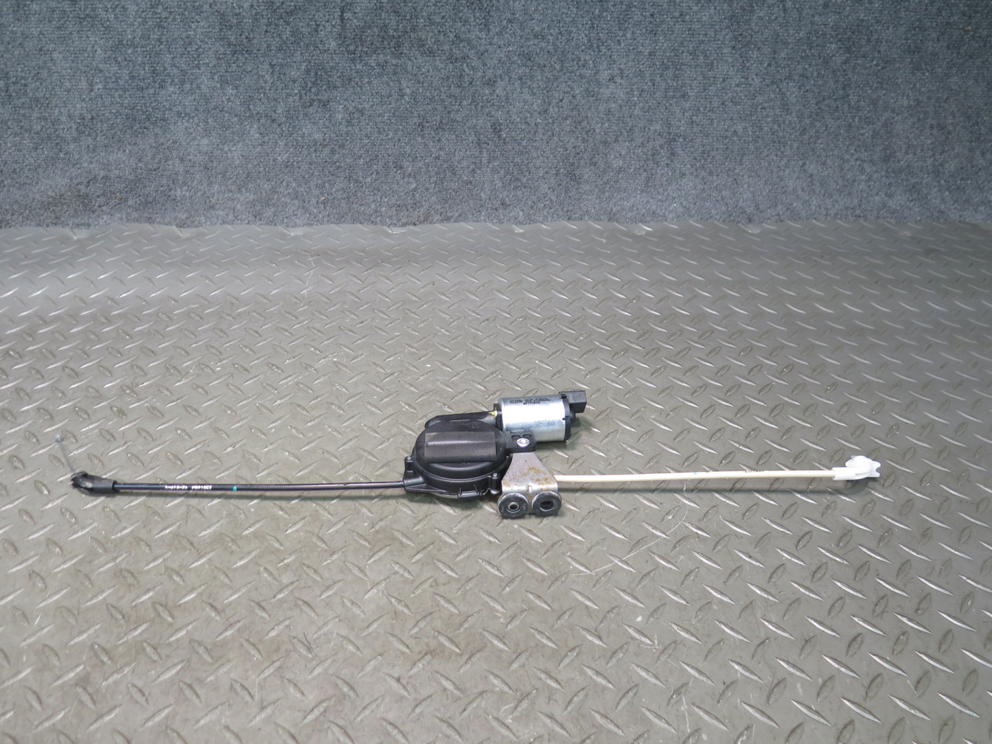 2014-2020 Maserati Ghibli M157 Front Right Seat Adjust Control Motor Set