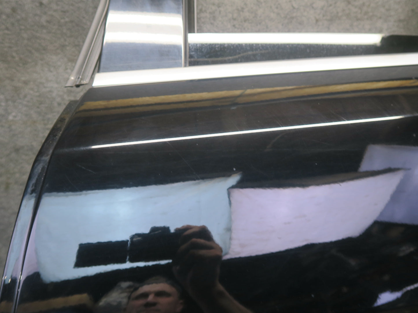 12-15 Mercedes W166 Ml-class Rear Left Door Shell Panel w Glass Window OEM