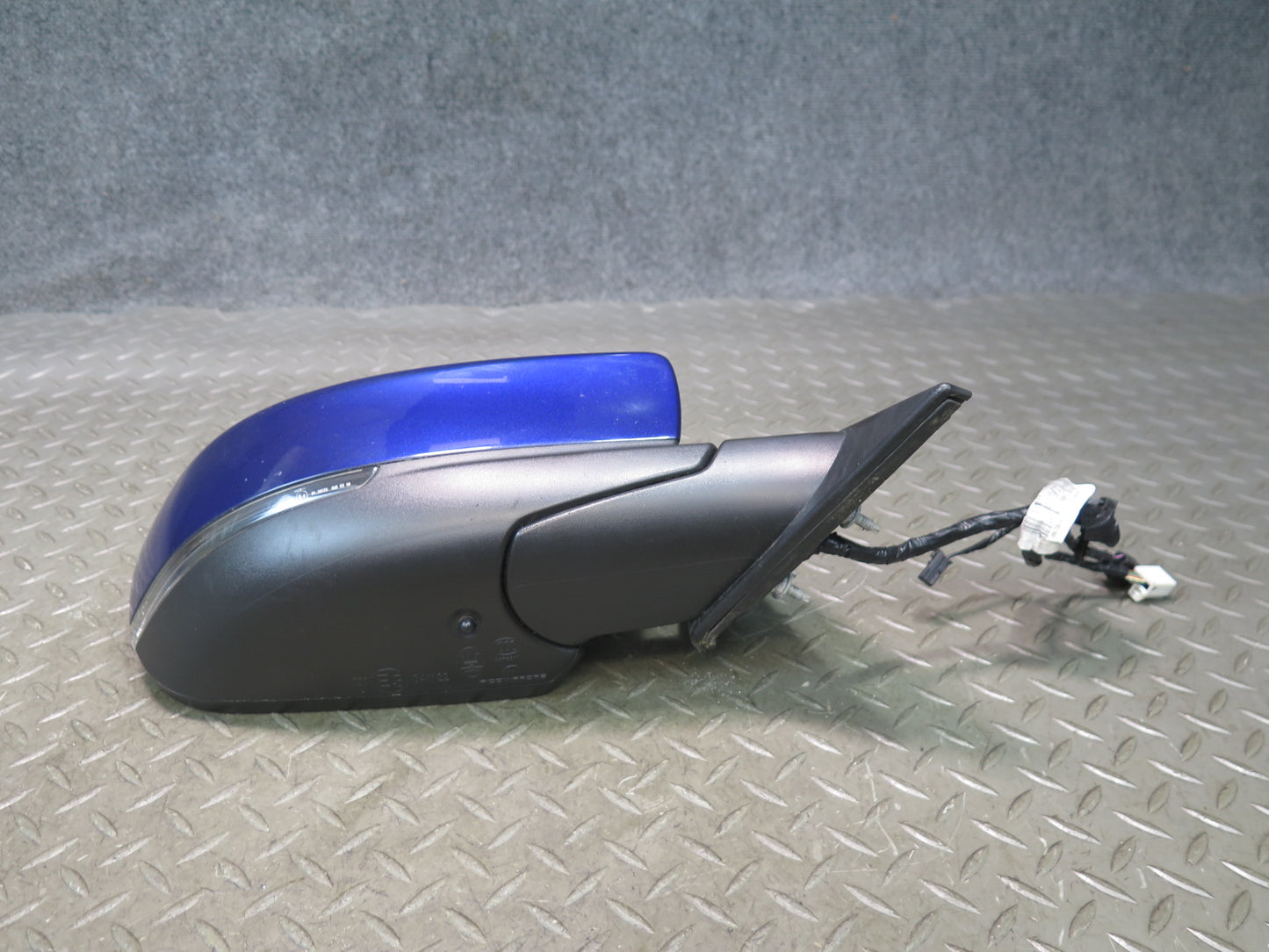 2014-2017 Maserati Ghibli M157 Right Door Heated Side View Mirror w Blind Spot