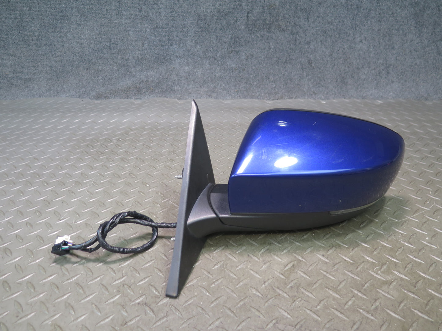2014-2017 Maserati Ghibli M157 Left Door Heated Side View Mirror w Blind Spot