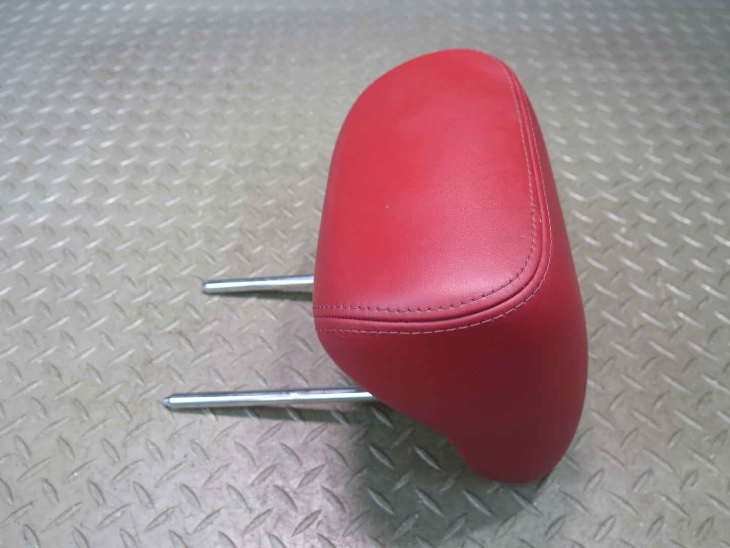 2014-2017 Maserati Ghibli M157 Rear Seat Center Leather Headrest