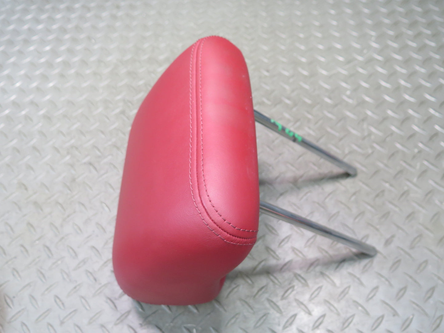 2014-2017 Maserati Ghibli M157 Rear Seat Center Leather Headrest