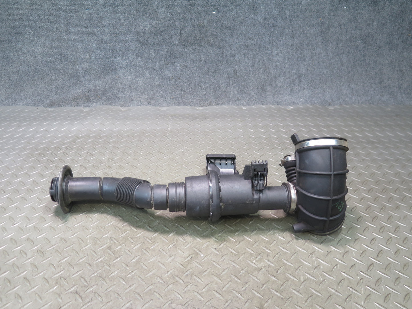 03-05 BMW E85 Z4 3.0L Air Intake Hose Pipe Line Sound Generator 7514863 OEM