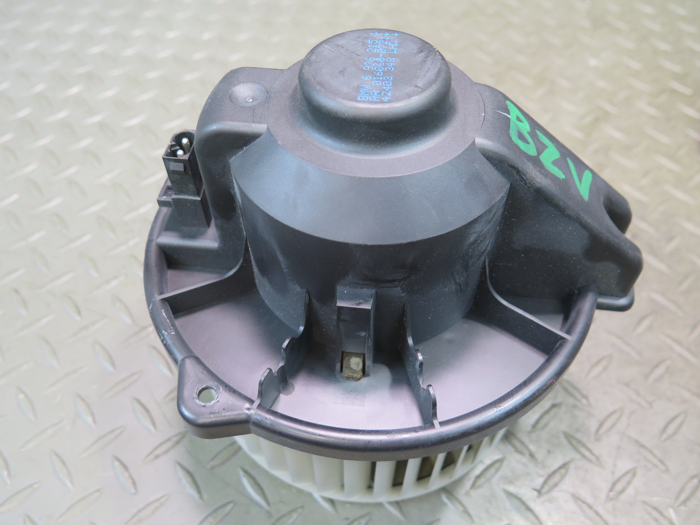 03-08 BMW E86 E85 Z4 A/C Heater Blower Motor Fan w Resistor OEM