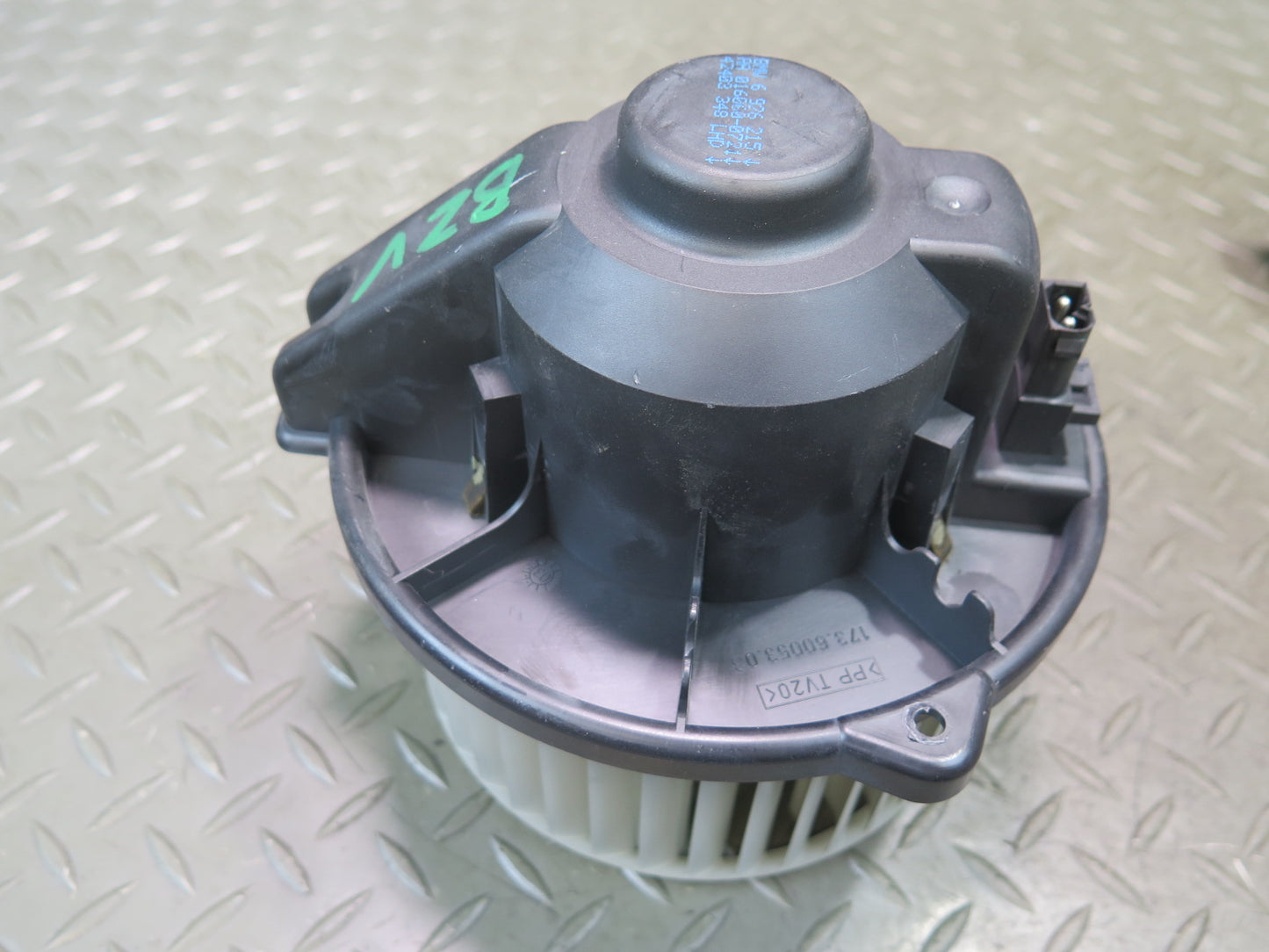 03-08 BMW E86 E85 Z4 A/C Heater Blower Motor Fan w Resistor OEM