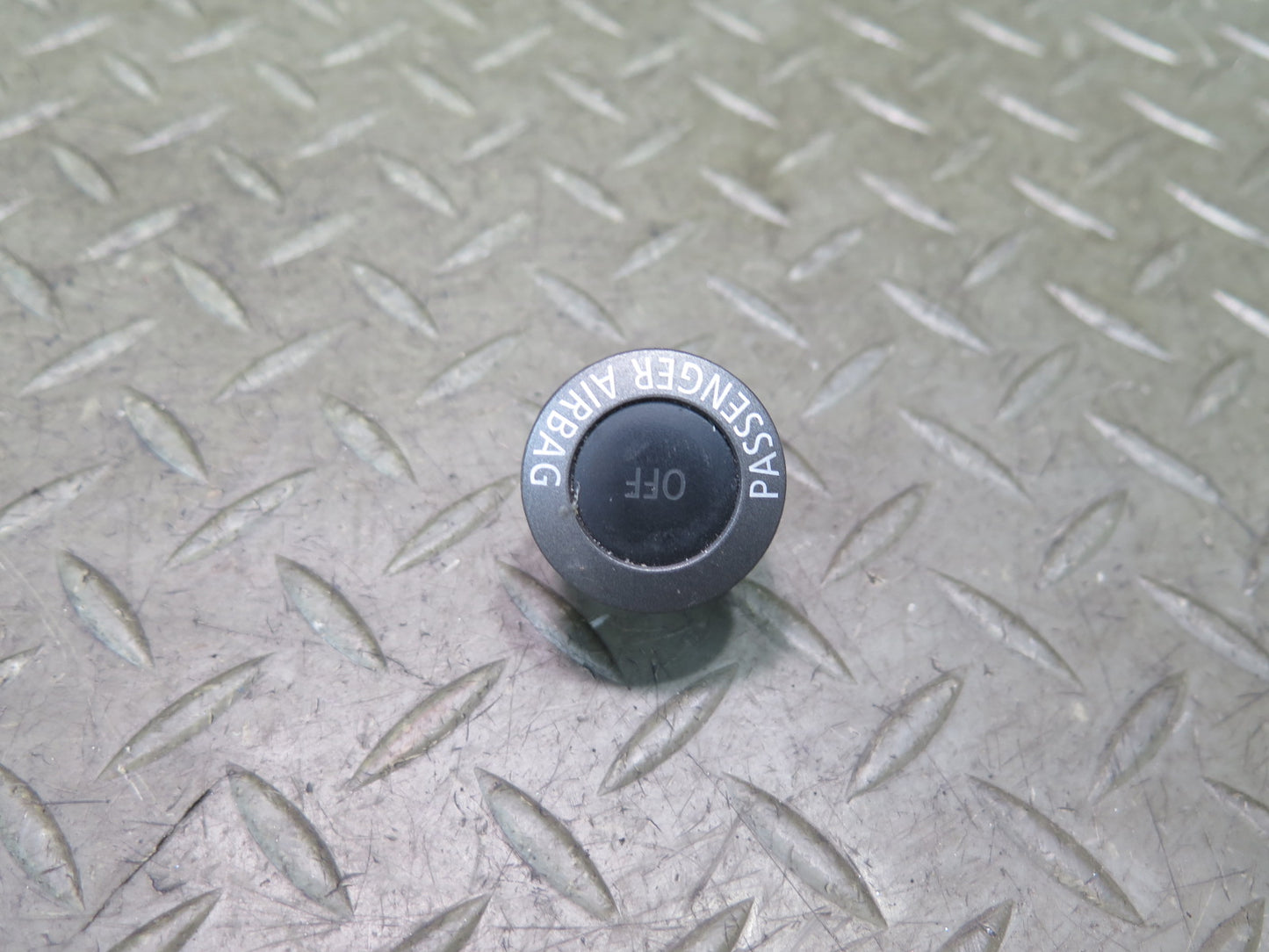 03-04 BMW E85 Z4 Roadster Passenger Seat Occupation Indicator Light 6915011 OEM