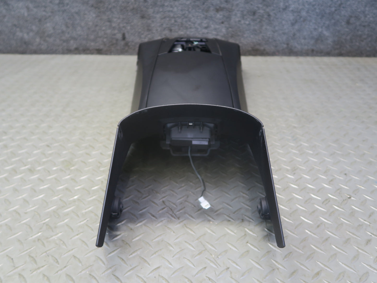 03-06 BMW E85 Z4 Rear Upper Center Console Cubby Black w Switch OEM