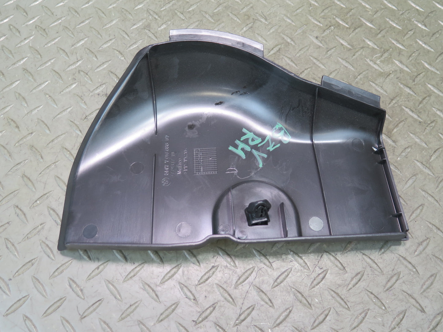 03-08 BMW E85 Z4 Set of 2 Rear Left & Right Tail Light Bulb Lamp Cover OEM