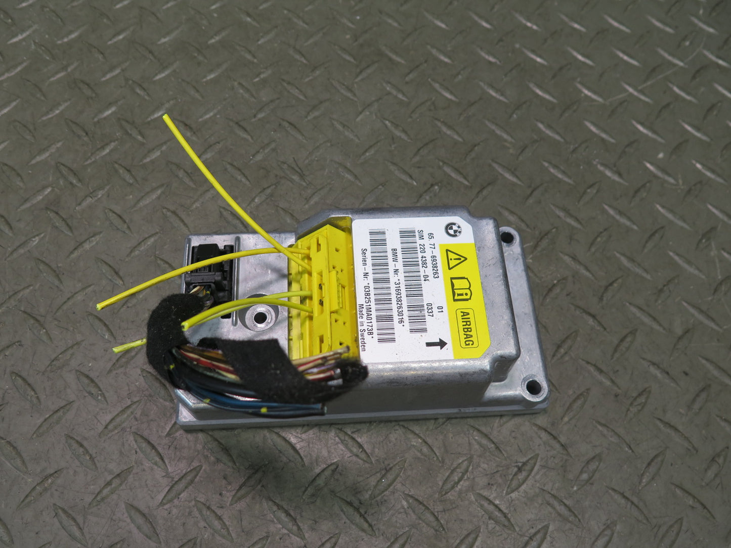 03-05 BMW Z4 E85 MAIN SRS AIR BAG CONTROL MODULE OEM