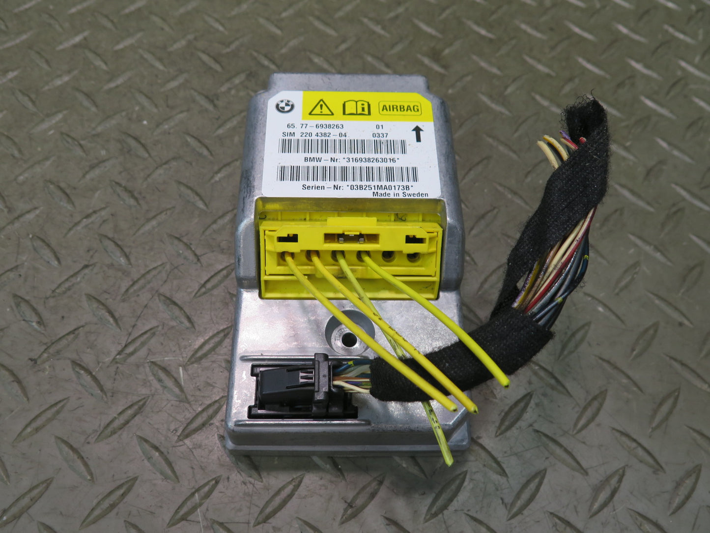 03-05 BMW Z4 E85 MAIN SRS AIR BAG CONTROL MODULE OEM