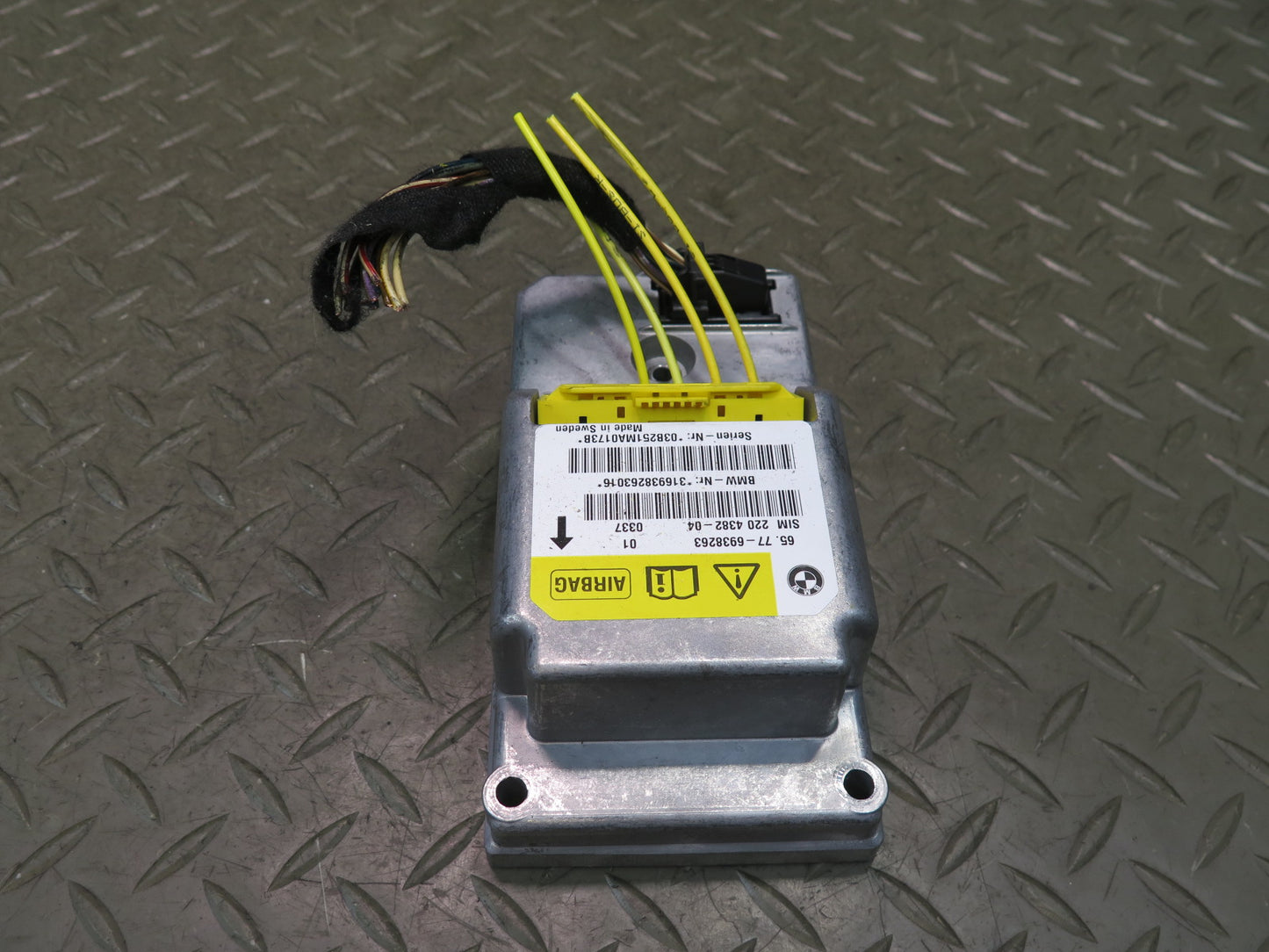 03-05 BMW Z4 E85 MAIN SRS AIR BAG CONTROL MODULE OEM