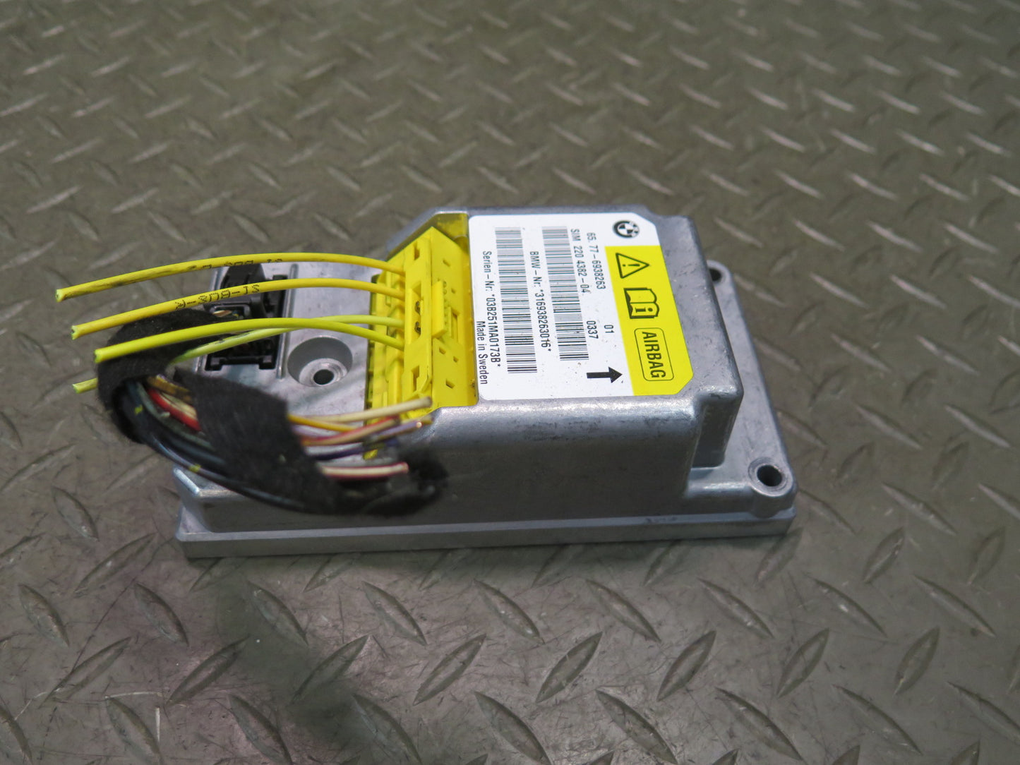 03-05 BMW Z4 E85 MAIN SRS AIR BAG CONTROL MODULE OEM