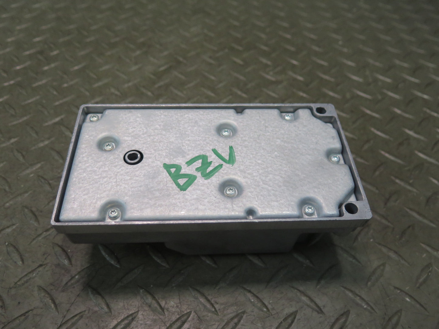 03-05 BMW Z4 E85 MAIN SRS AIR BAG CONTROL MODULE OEM