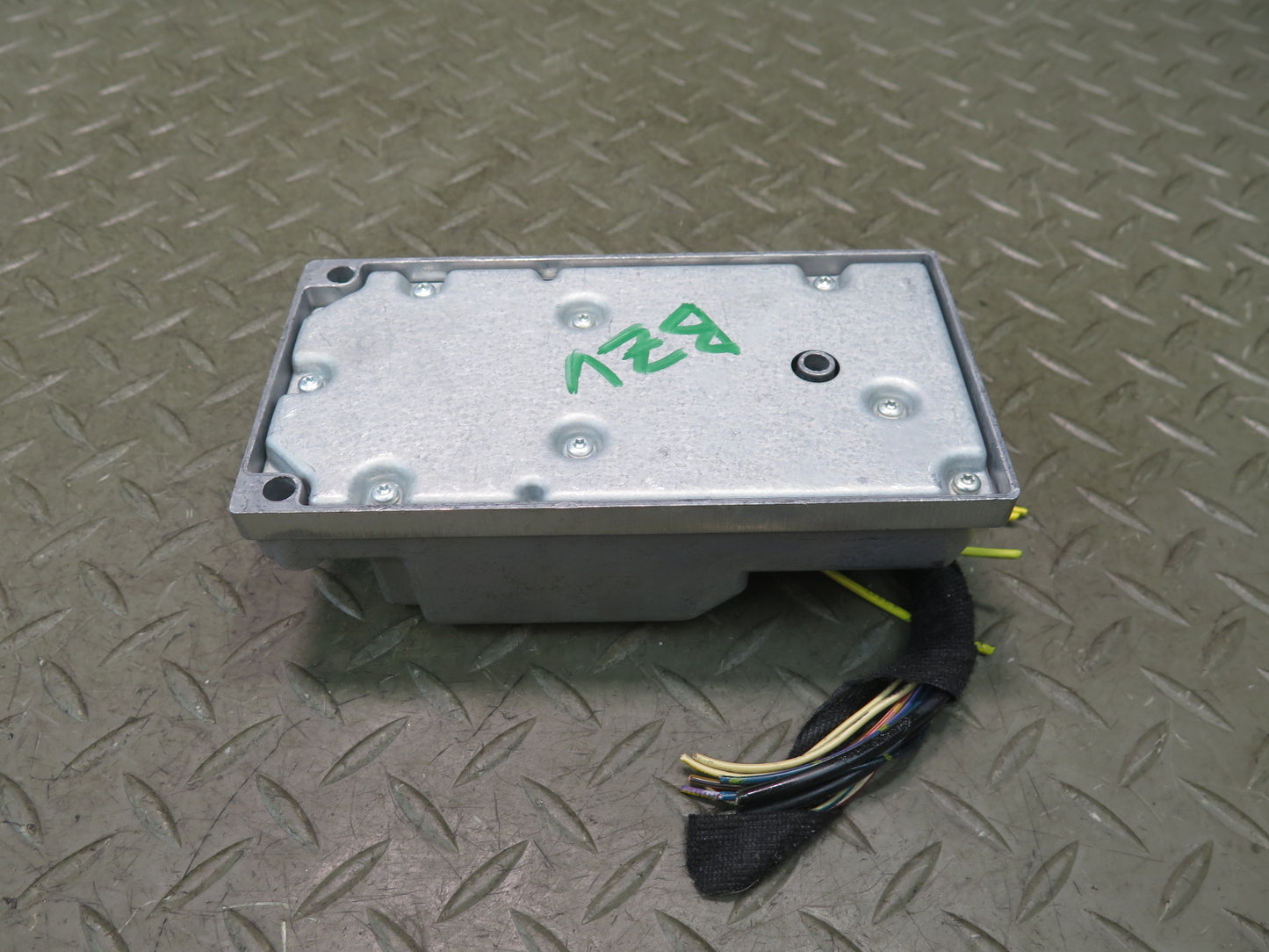 03-05 BMW Z4 E85 MAIN SRS AIR BAG CONTROL MODULE OEM