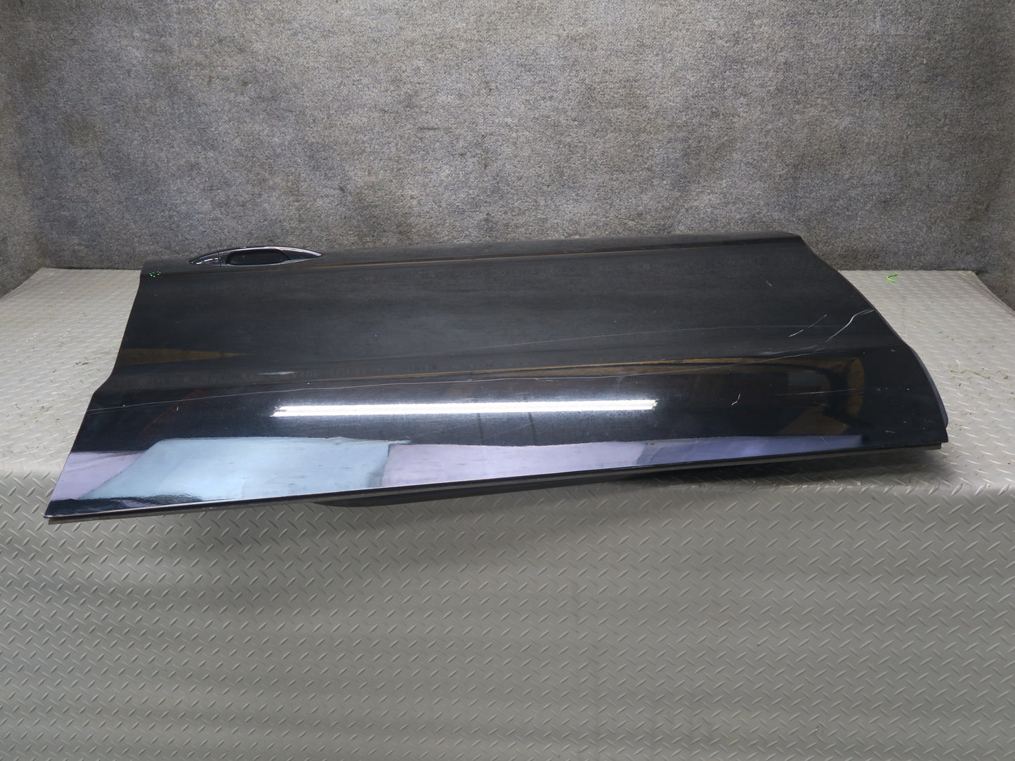 12-15 Mercedes W166 Ml-class Front Right Door Shell Panel w Glass Window OEM