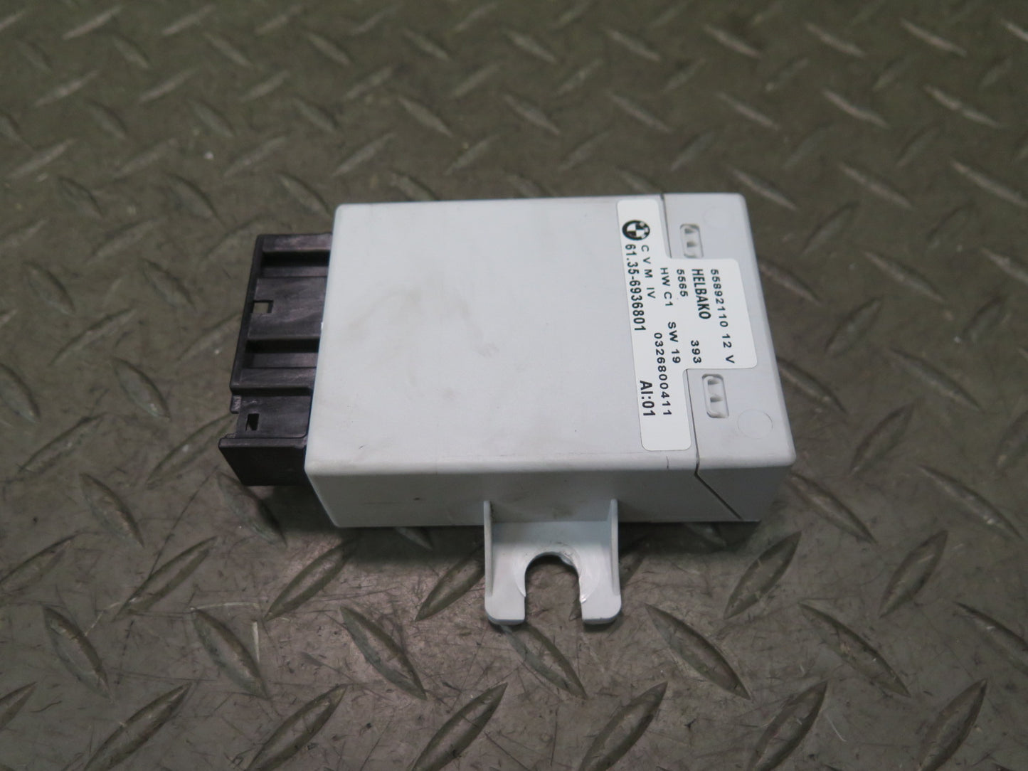 03-08 BMW E85 Z4 Convertible Folding TOP Roof Control Module 6936801 OEM